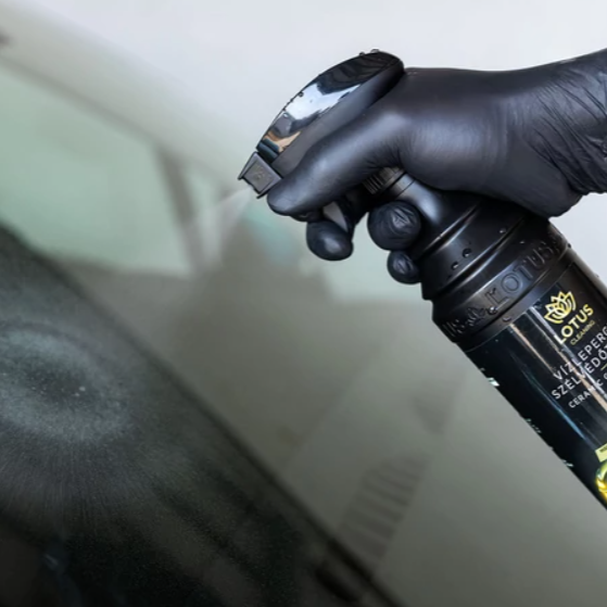 Lotus vodoodpudivý a čistiaci sprej na čelné sklo 600 ml
