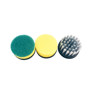 Electric cleaning brush with rotating head and 3 speeds