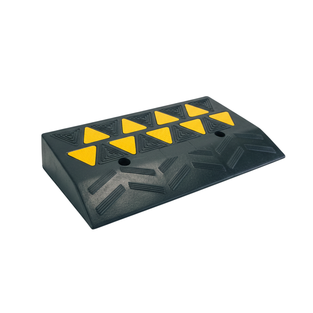 Rubber Kerb Ramp with Reflective Panels for Driveways and Kerbs